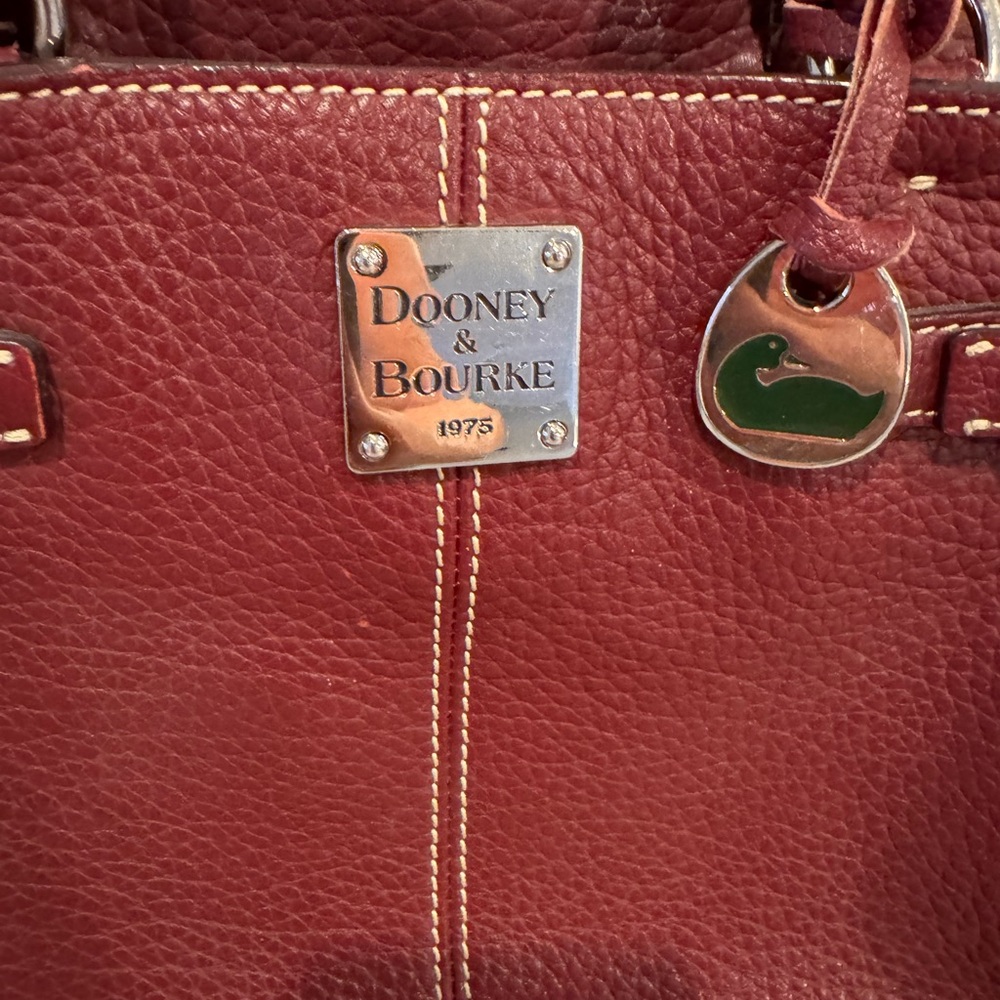Dooney & Bourke Wine Pebbled Leather Pocket Satchel Shoulder Bag - Picture 2 of 9